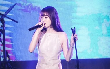 你的轮廓吉他谱_叶琼琳_C调原版六线谱_弹唱教学视频