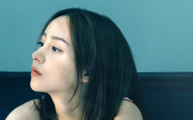 孤独她呀吉他谱_二珂_C调简单版弹唱六线谱_高清图片谱