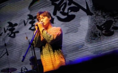 不合群吉他谱_枯木逢春_C调原版弹唱六线谱_高清图片谱