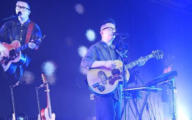 阿婆说吉他谱_暗杠_C调原版六线谱_弹唱教学视频