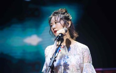 一棵会开花的树吉他谱_谢春花_C调弹唱六线谱_高清图片谱