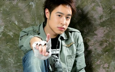 爱上未来的你吉他谱_潘玮柏_G调原版弹唱六线谱_高清图片谱