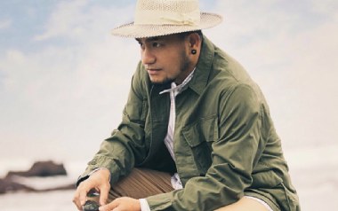 搬家吉他谱_张震岳_A调原版六线谱_弹唱教学视频